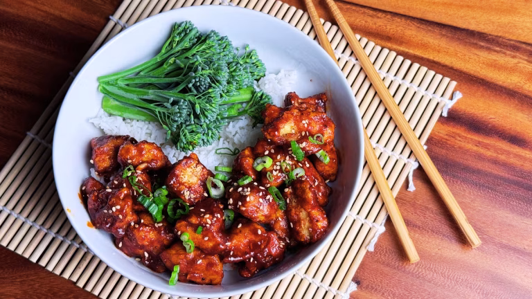 Spicy Korean gochujang tofu rice bowl
