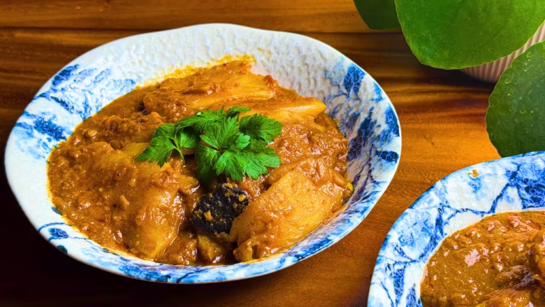Vegan pineapple curry (pajeri nenas)
